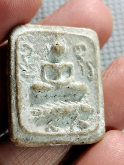 พระผงวัดคู้สลอด พิมพ์ขี่เม่น  รูปที่ 5