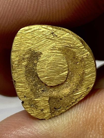 รูปหล่อหลวงพ่อเงินเนื้อทองผสมเก่าๆสวยๆ รูปที่ 3