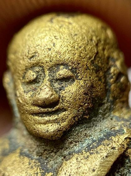 รูปหล่อหลวงพ่อเงินเนื้อทองผสมเก่าๆสวยๆ รูปที่ 8