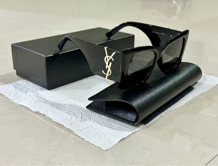 แว่นตากันแดด YSL รูปที่ 3