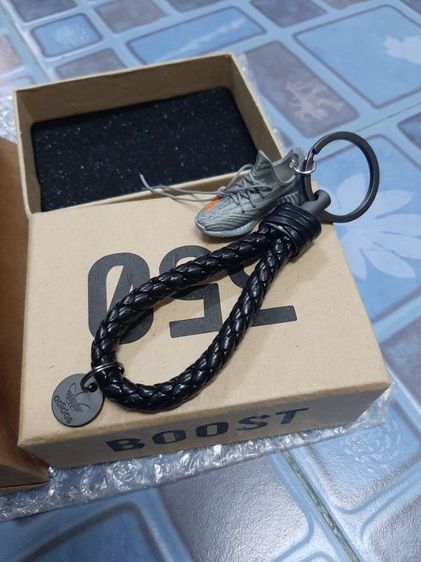 พวงกุญแจ adidas รูปที่ 2