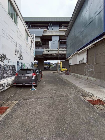 อื่นๆ มีบางส่วน สร้างเสร็จก่อน 2010 บ้านพร้อมที่ดินใจกลางสุขุมวิท77 ติดBTS ศรีนุช แค่60เมตร รูปที่ 3