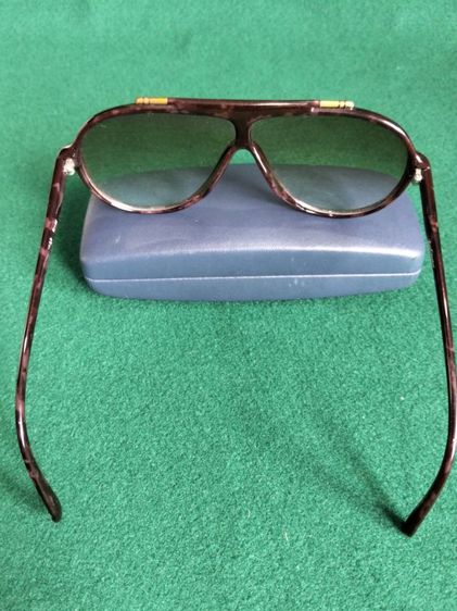 แว่นกันแดด vintage ทรง Aviator แบรนด์ Jean Chartant ยุค 90 หายากตัวเฟรมลายกระสีน้ำตาลกระจกทูโทนสีชาอ่อนๆใส่สบายตัวเบา  รูปที่ 8