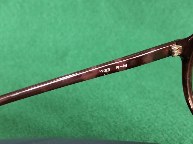 แว่นกันแดด vintage ทรง Aviator แบรนด์ Jean Chartant ยุค 90 หายากตัวเฟรมลายกระสีน้ำตาลกระจกทูโทนสีชาอ่อนๆใส่สบายตัวเบา  รูปที่ 7