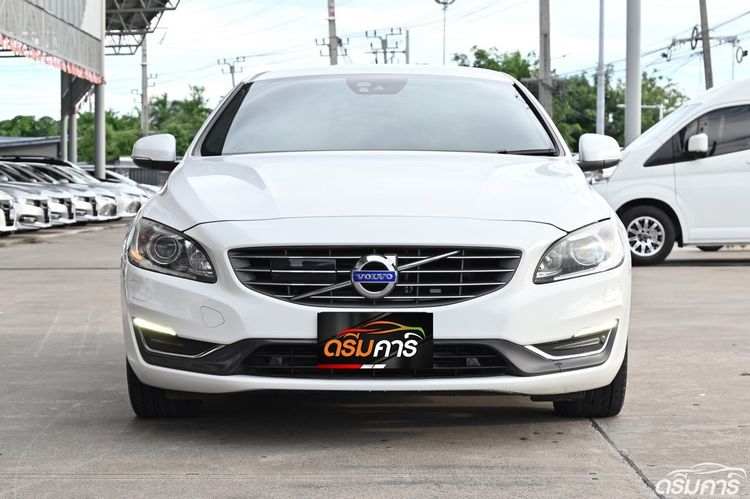 Volvo S60 2014 1.6 Drive Sedan เบนซิน ไม่ติดแก๊ส เกียร์อัตโนมัติ ขาว รูปที่ 2