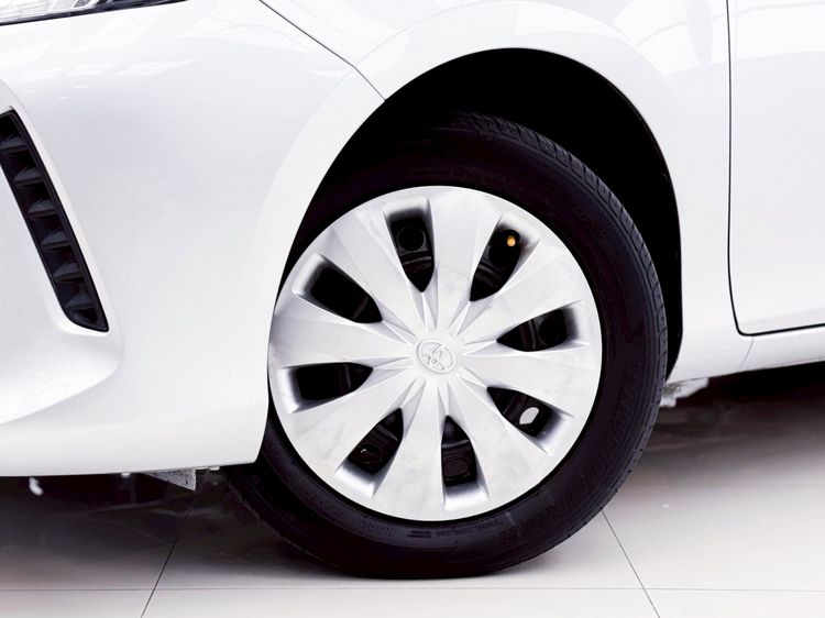 Toyota Vios 2020 1.5 Entry Sedan เบนซิน ไม่ติดแก๊ส เกียร์อัตโนมัติ เทา รูปที่ 4