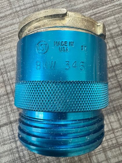 อะแดปเตอร์ทดสอบแรงดันน้ำหล่อเย็น AST BMW 346 ผลิตโดย Assenmacher Specialty Tools (AST) ในสหรัฐอเมริกา 