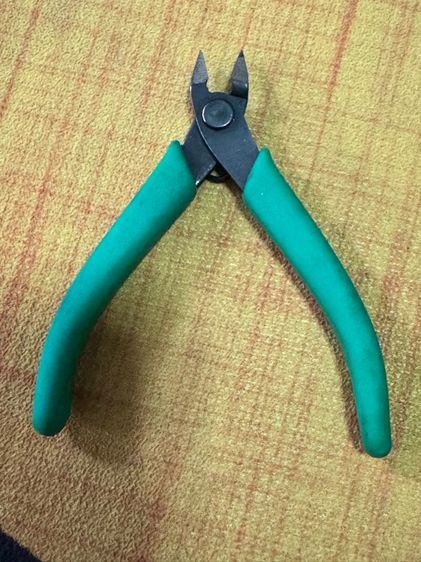 คีมสำหรับงานอิเล็กทรอนิกส รูปที่ 2