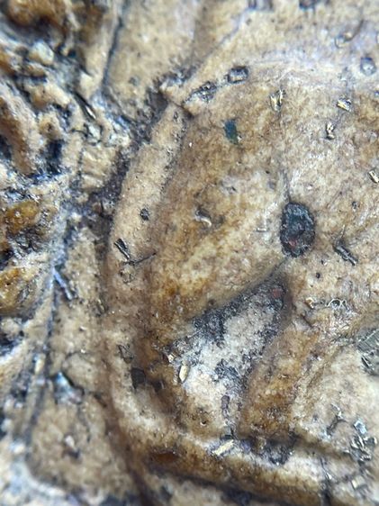 พระสมเด็จพิมพ์พิชัยหลังช้าง ซุ้มครอบแก้ว ลายไทย ศิลปะสวยงาม โรยผงตะไบทอง พุทธคุณสูงแม่เหล็กดูดติด  รูปที่ 10