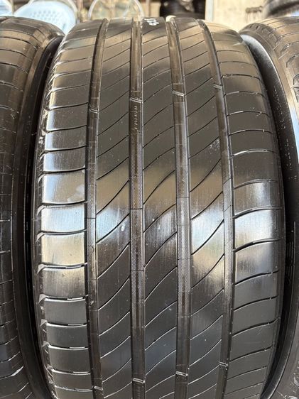ยางMICHELIN225-50-17 ปี24 ปีแท้  รูปที่ 4