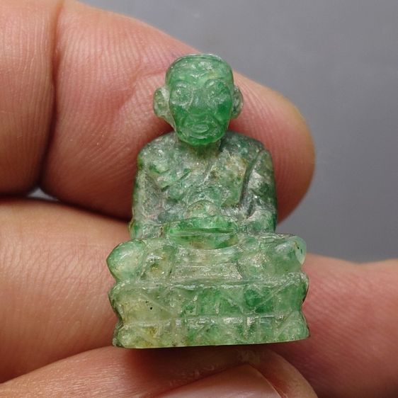 หลวงปู่ทวดหยก ลอยองค์ ใต้ฐานฝังหมุดทองคำแท้ วัดพะโคะ จ. สงขลา ปี 2543 พร้อมกล่องเดิม จัดสร้างโดย สมาคมชาวเพชรบุรี รูปที่ 3