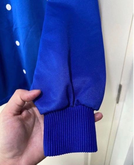 เสื้อวอร์มสีฟ้าเข้ม แบรนด์ Mizuno รูปที่ 3