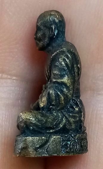 รูปหล่อ รุ่นแรก  รูปที่ 6