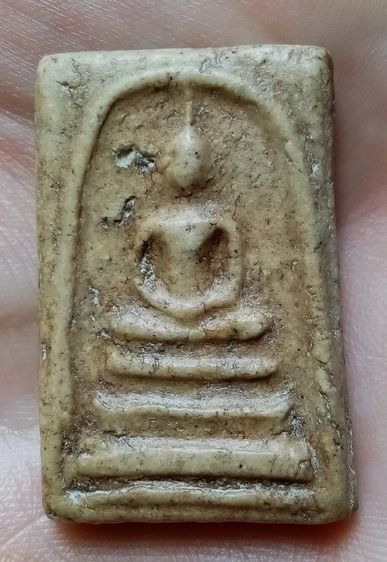 พระเก่า ผ่านการใช้ รูปที่ 2