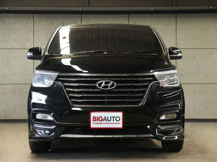 Hyundai H-1  2021 2.5 Elite Van ดีเซล ไม่ติดแก๊ส เกียร์อัตโนมัติ ดำ รูปที่ 4