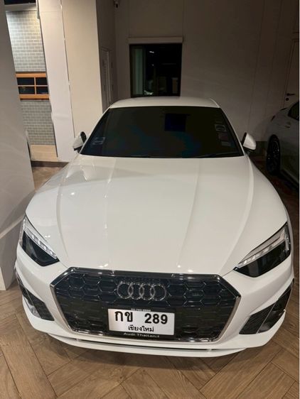 Audi Audi A5  2022 Coupe 45 TFSI quattro S-Line Sedan เบนซิน ไม่ติดแก๊ส เกียร์อัตโนมัติ ขาว รูปที่ 4