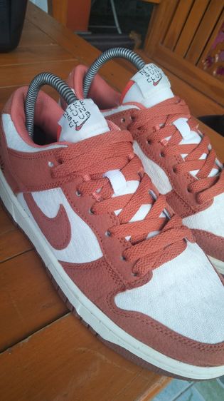  Nike Dunk Low  "Sun Club" สี Burnt Sunrise (สีชาไทย) 