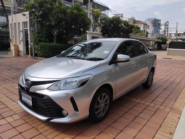 Toyota Vios 2017 1.5 E Sedan เบนซิน ไม่ติดแก๊ส เกียร์อัตโนมัติ บรอนซ์เงิน รูปที่ 2