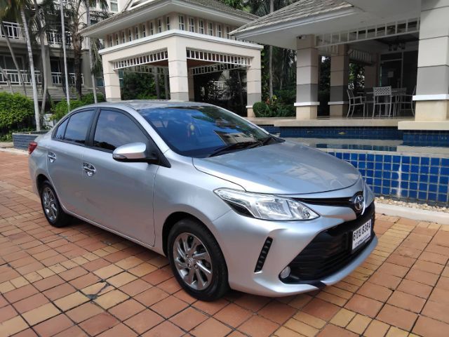 Toyota Vios 2017 1.5 E Sedan เบนซิน ไม่ติดแก๊ส เกียร์อัตโนมัติ บรอนซ์เงิน รูปที่ 3