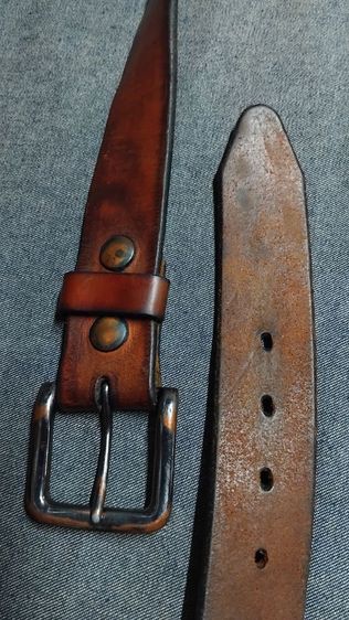 เข็มขัดหนังสีน้ำตาลหนังหนา สวยมีกระดุมเป๊กถอดเปลี่ยนสายได้ เอว45-48 กว้าง1.5 ยาวรวมหัว55นิ้ว
สภาพสวย
ขาย450ส่งเคอรี่50  รูปที่ 9