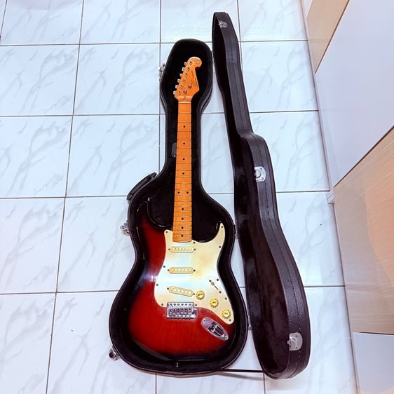 อื่นๆ กีต้าร์ไฟฟ้า Guitar SX vintage