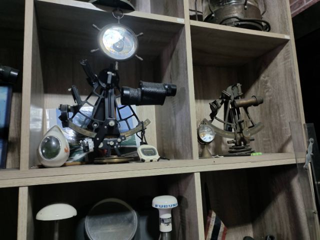 เข็มทิศเดินเรือ sextant แบบกล้องดูทิศดาว  รูปที่ 7