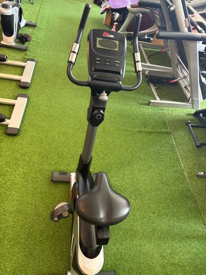 จักรยานออกกำลังกาย อื่นๆ จักรยานนั่งปั่น ยี่ห้อ DH Fitness รุ่น DH-8702 มือสอง