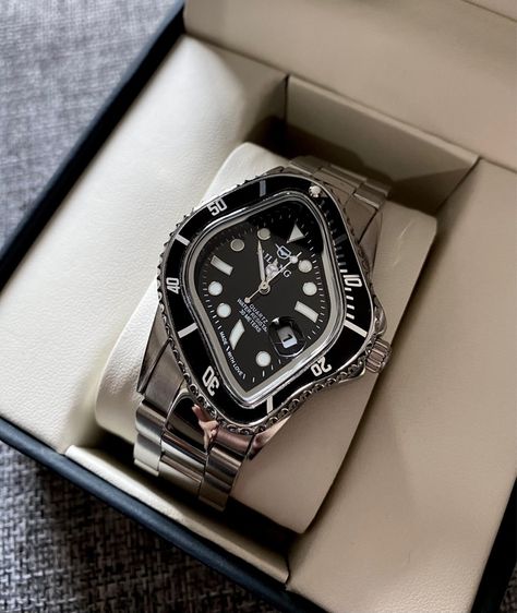 ❌ขายแล้ว❌ Luxury Watch นาฬิกาทรงพิเศษ สายสแตนเลส