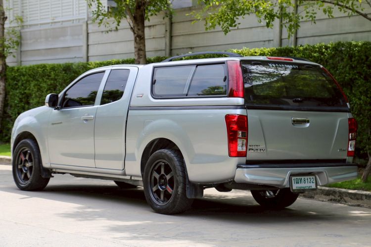 Isuzu D-MAX 2015 2.5 L Pickup ดีเซล ไม่ติดแก๊ส เกียร์ธรรมดา เทา รูปที่ 4