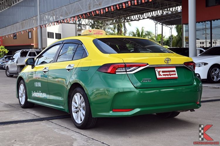 Toyota Altis 2023 1.6 G Sedan เบนซิน LPG เกียร์อัตโนมัติ หลากสี รูปที่ 3
