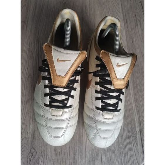 ขาว หนังแท้ UK 8 | EU 42 | US 8.5 Nike รองเท้า​ฟุตบอล​ไนกี้​ไซส์​42​ยาว​270​มือสอง​
