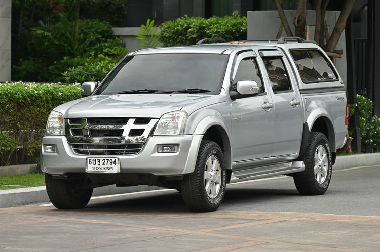 รถ Isuzu D-MAX 3.0 Hi-Lander Ddi i-TEQ สี บรอนซ์เงิน