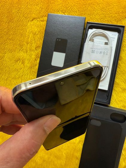 Samsung Z Flip5-512GB รูปที่ 10