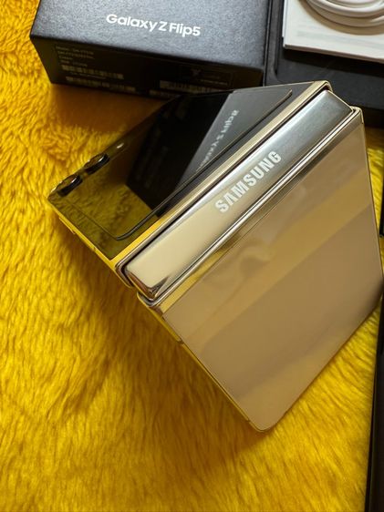 Samsung Z Flip5-512GB รูปที่ 2