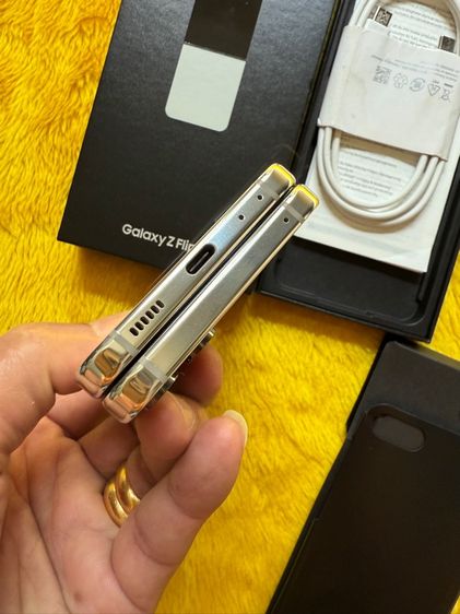 Samsung Z Flip5-512GB รูปที่ 3