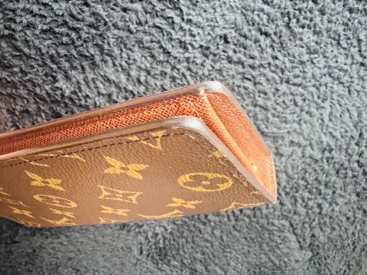 LV กระเป๋าสตางค์รุ่น Brazza รูปที่ 3