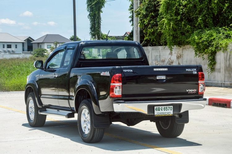 Toyota Hilux Vigo Champ 2012 Double Cab 2.5 E Prerunner Pickup ดีเซล ไม่ติดแก๊ส เกียร์ธรรมดา ดำ รูปที่ 4