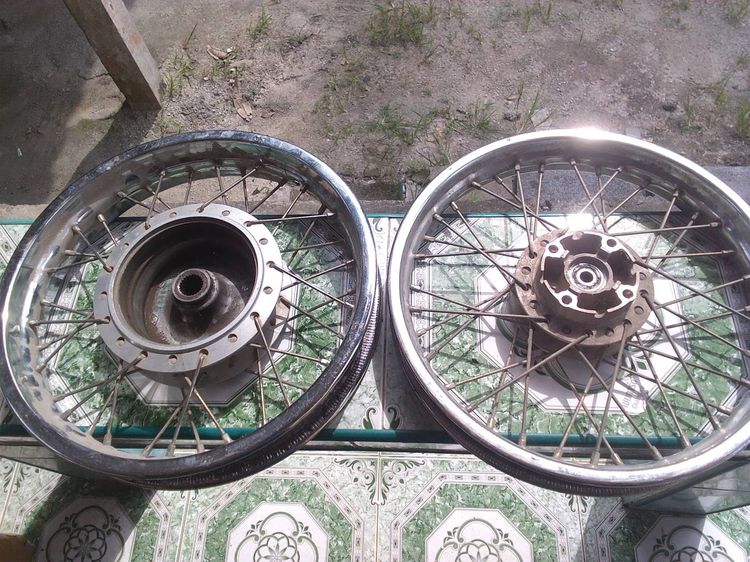 ล้อเดิม Click125