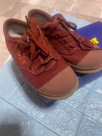 ส่งต่อรองเท้าผ้าใบเด็ก breaker  รูปที่ 6