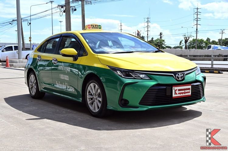 รถ Toyota Altis 1.6 G สี หลากสี