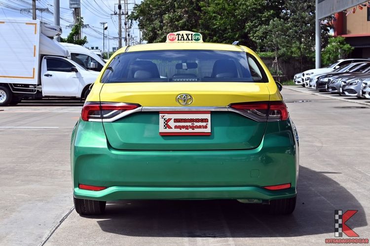 Toyota Altis 2023 1.6 G Sedan เบนซิน LPG เกียร์อัตโนมัติ หลากสี รูปที่ 4