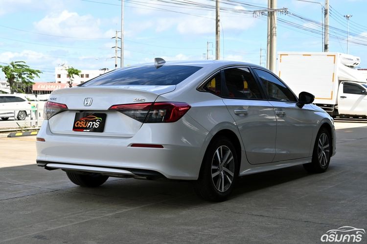 Honda Civic 2022 1.5 EL Sedan เบนซิน ไม่ติดแก๊ส เกียร์อัตโนมัติ ขาว รูปที่ 3