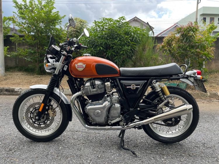 Royal enfield interceptor 650