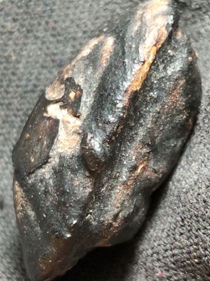 พระปิดตาเนื้อแห้งๆเก่าๆลงรักครับ รูปที่ 8