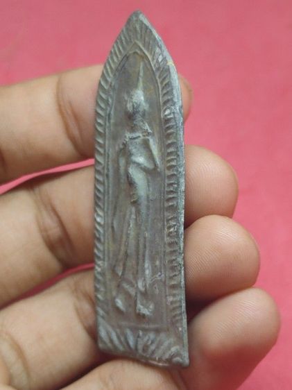 พระลีลาหลังเข็ม รูปที่ 2