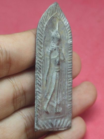 พระลีลาหลังเข็ม รูปที่ 3