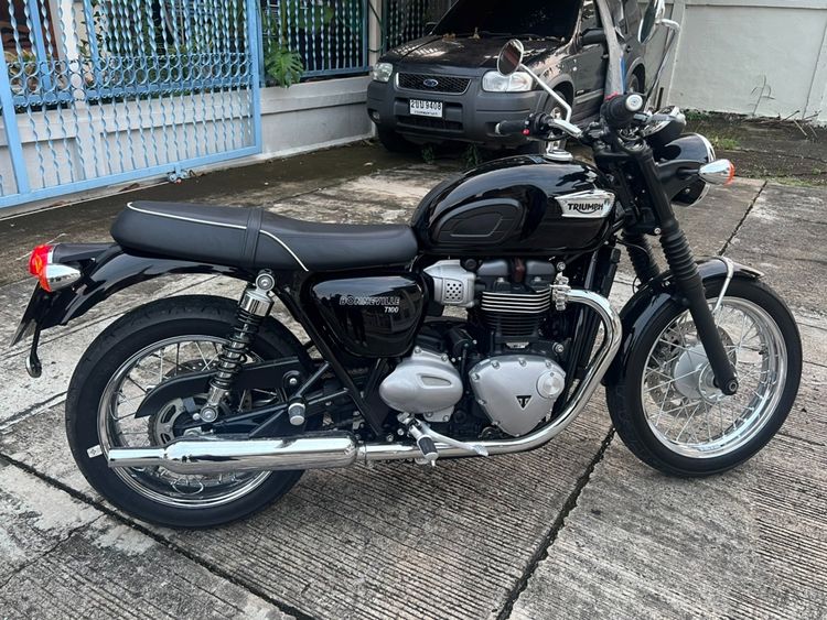 Triumph  รูปที่ 4