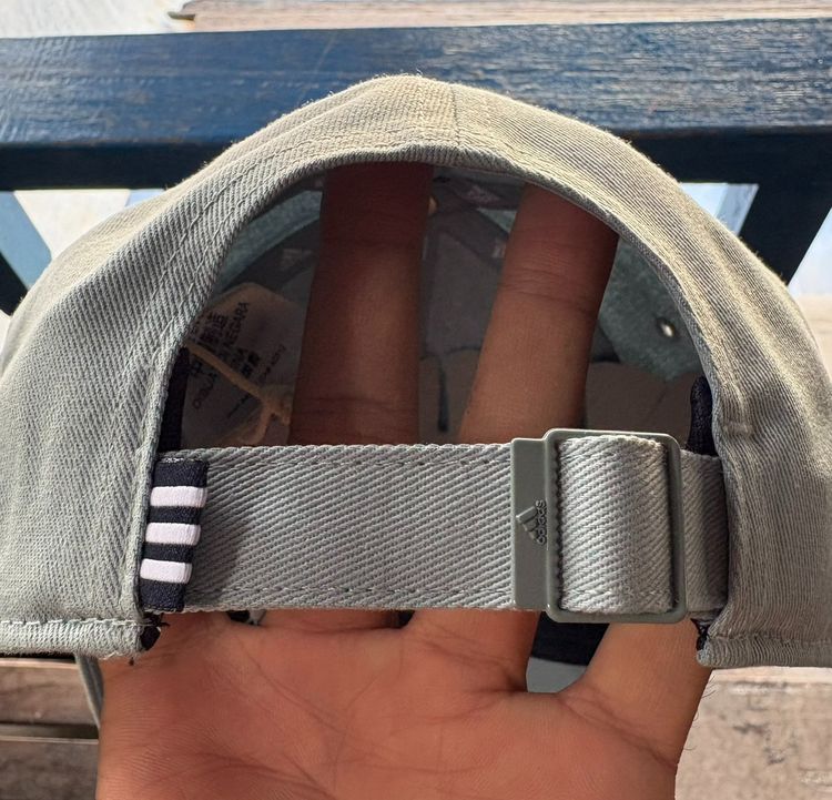 หมวก adidas สีเทา  รูปที่ 5