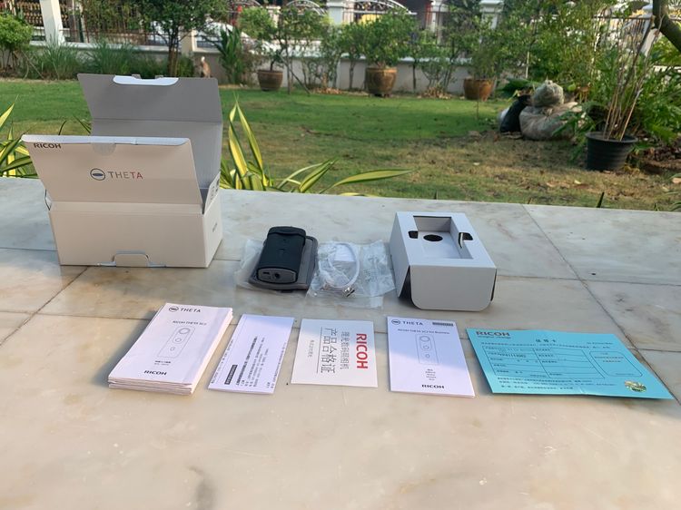 ขายมือสอง RICOH THETA SC2. 360 Camera (กล้อง 360 องศา) แถมฟรี ซิลิโคนกันเลนส์และตัวเครื่อง รูปที่ 3