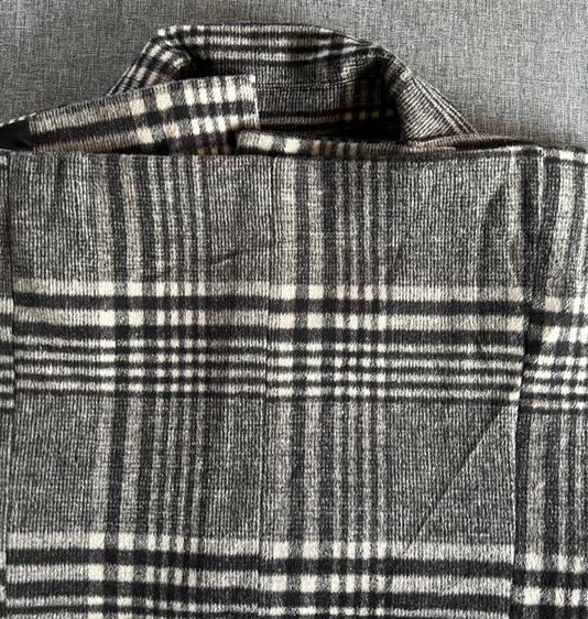 ☘️เสื้อกันหนาว ใหม่มาก ผ้า Wool ผสมโพลีเอสเตอร์ แบรนด์ Un Toi Blance  รูปที่ 9